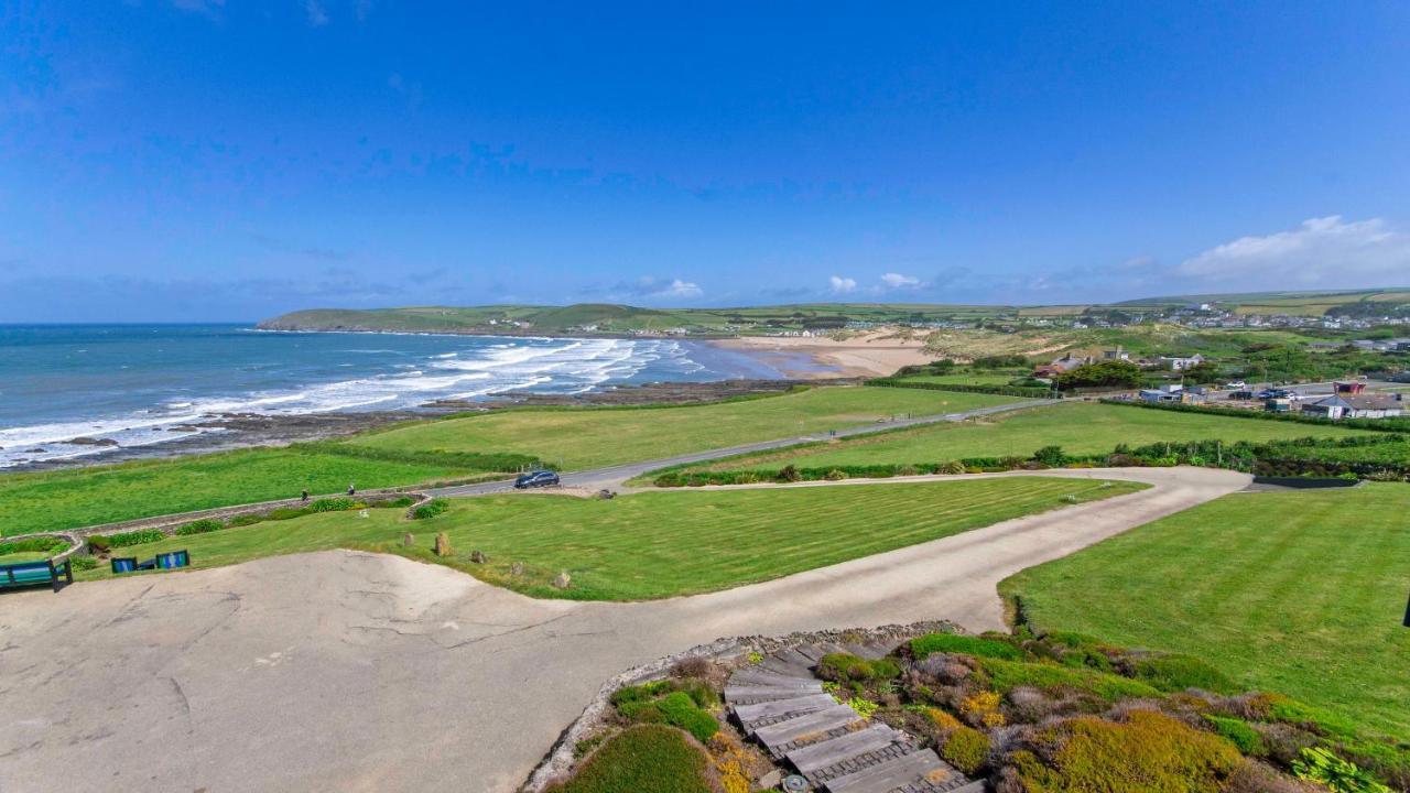 Stables Croyde | 4 Bedrooms / Sleeps 8 | Sea & Beach Views Exterior photo