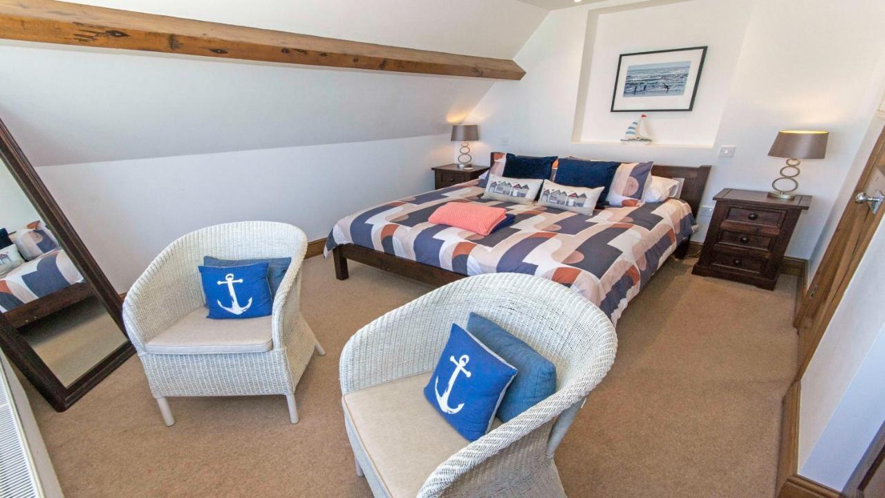 Stables Croyde | 4 Bedrooms / Sleeps 8 | Sea & Beach Views Exterior photo