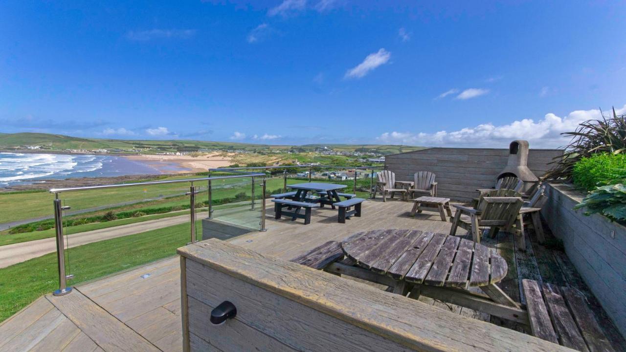 Stables Croyde | 4 Bedrooms / Sleeps 8 | Sea & Beach Views Exterior photo