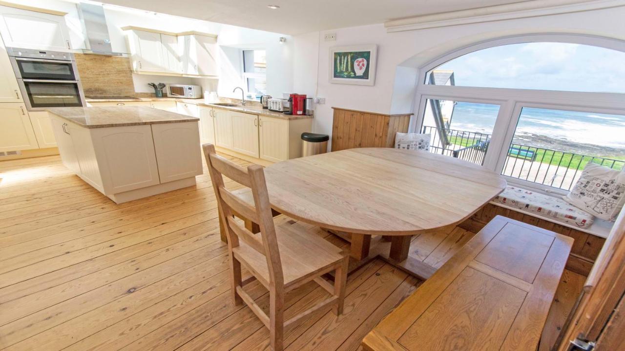Stables Croyde | 4 Bedrooms / Sleeps 8 | Sea & Beach Views Exterior photo