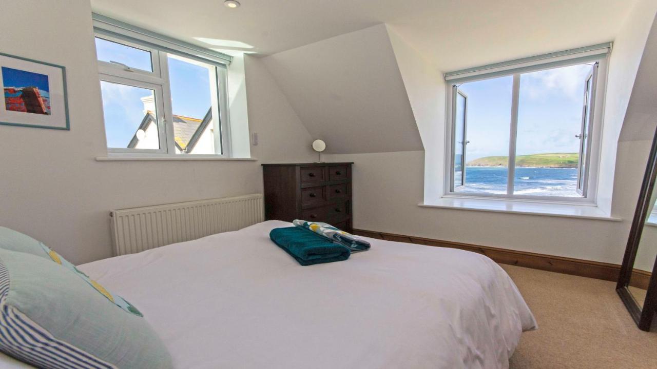 Stables Croyde | 4 Bedrooms / Sleeps 8 | Sea & Beach Views Exterior photo